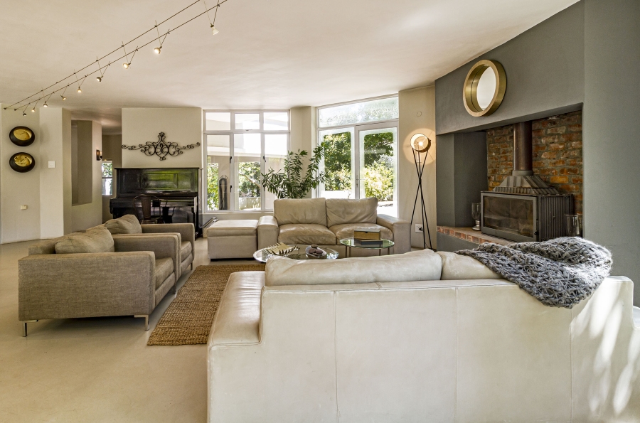 5 Bedroom Property for Sale in Erinvale Golf Estate Western Cape